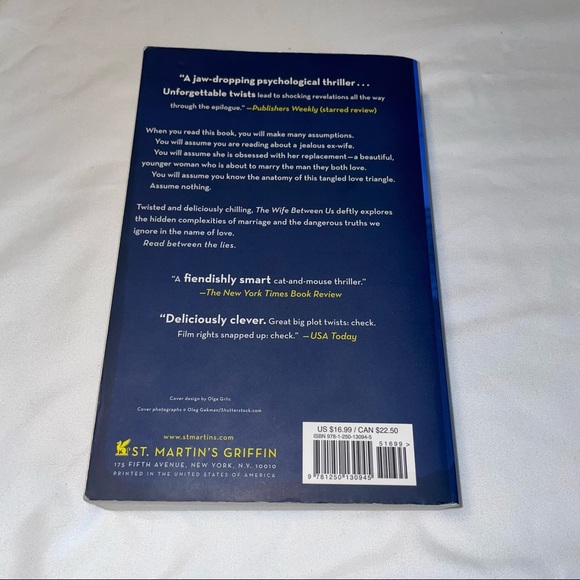 Greer Hendricks & Sarah Pekkanen The Wife Between Us Book - Picture 2 of 2